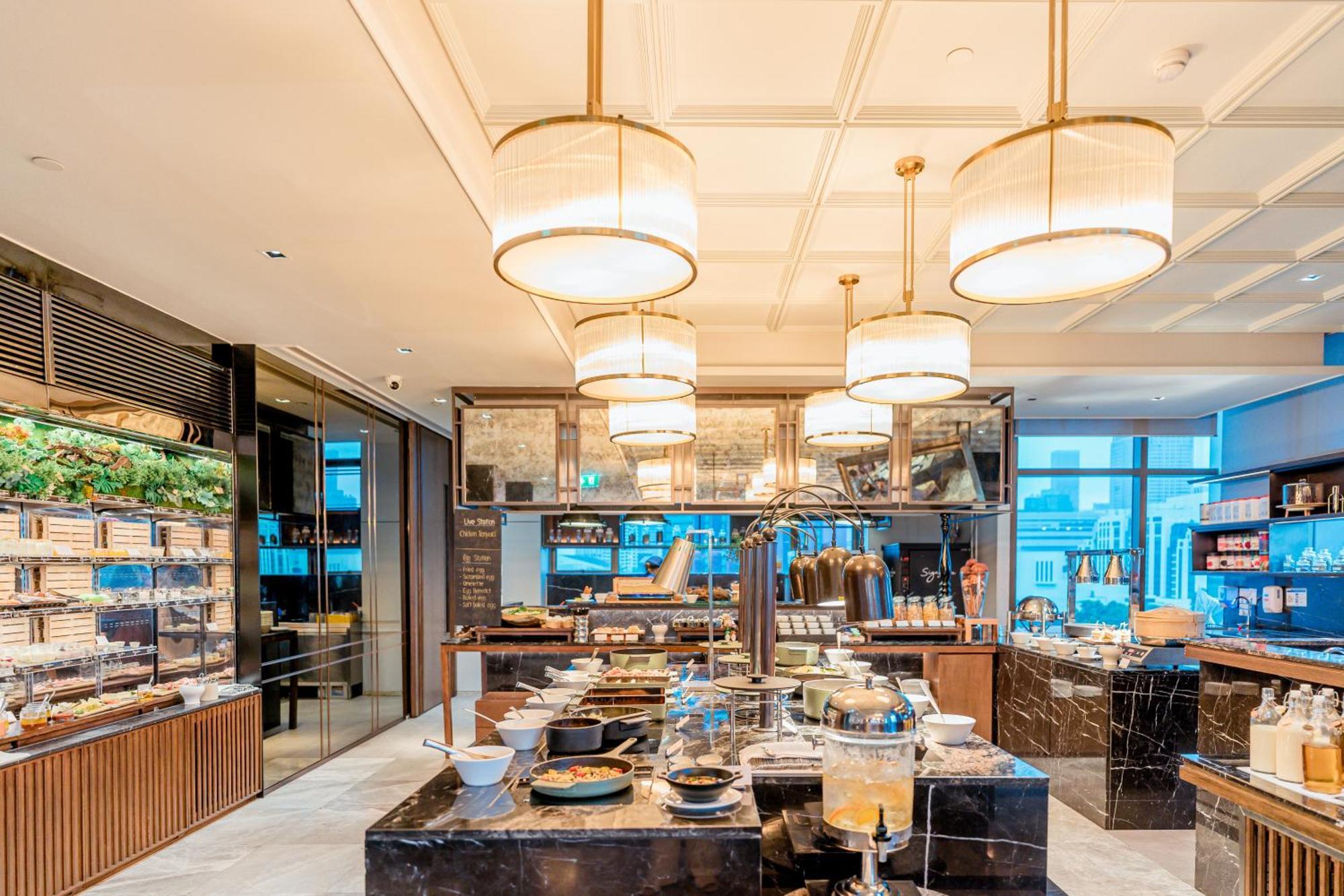 Vie Hotel Bangkok - Mgallery Collection Exterior foto The Club at Hong Kong International Airport